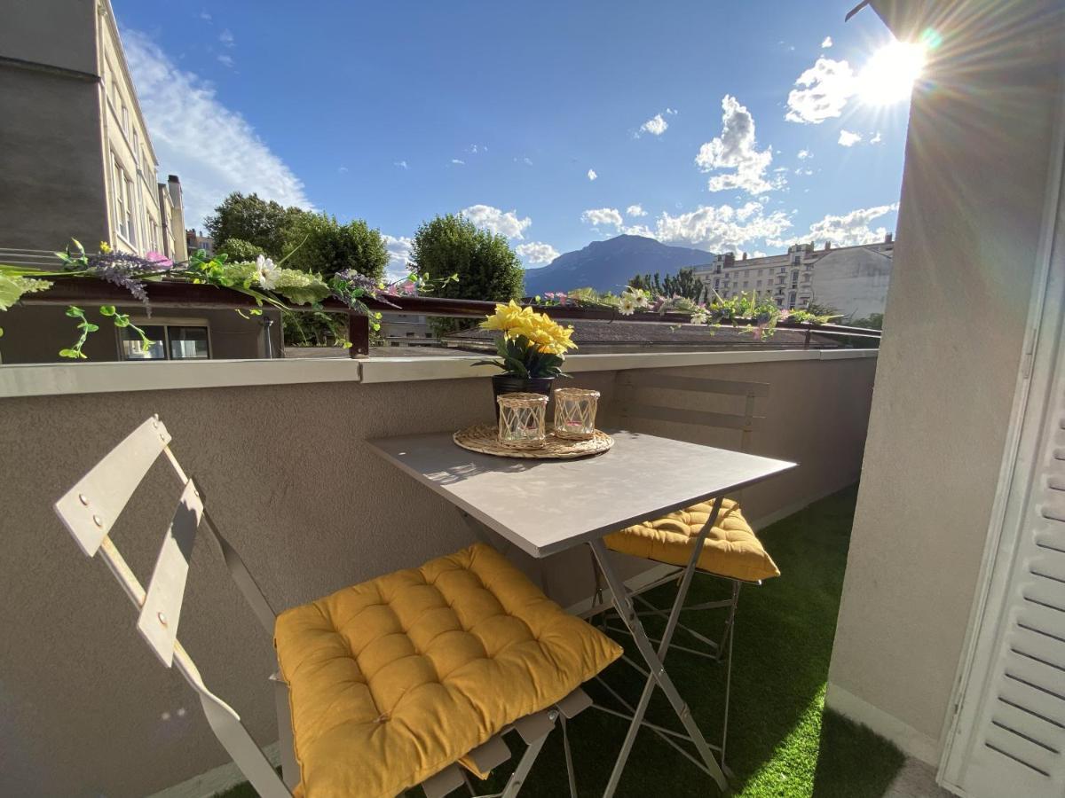 Le Bourget, Grand Appartement Proche Du Centre 格勒诺布尔 外观 照片